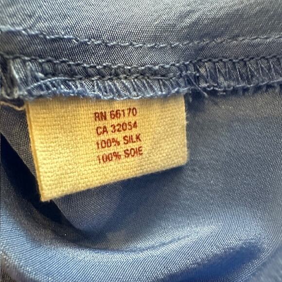 100% Silk Maeve By Anthropologie Button Down Cap Sleeve Blouse Size: 4 - Picture 5 of 7